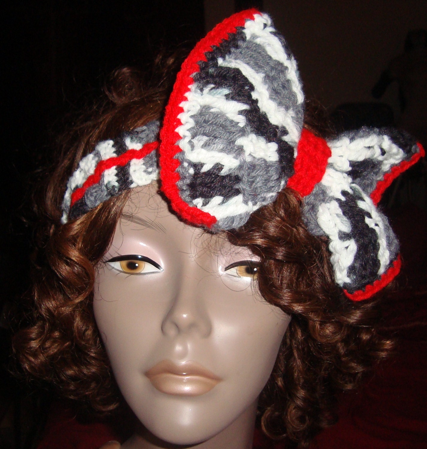 crochet large bow head band-black and white with red accent