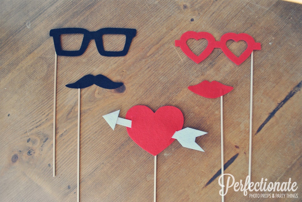 Felt Photo Props Valentines // Love Set of 5 // Wedding Photo Prop // Heart and Arrow // Heart Glasses // Mustache // Red Lips