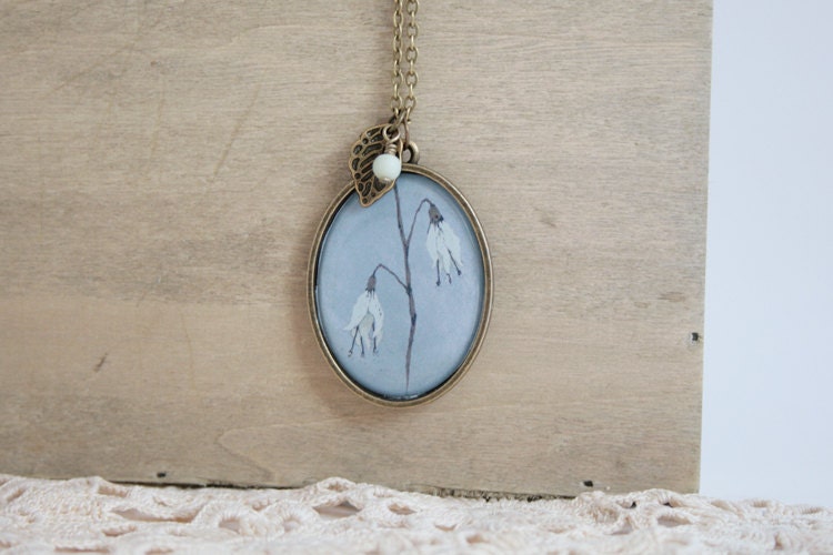 Mint Green Flower Necklace - Oval Pendant - Thicker Border - Antique Brass - Epoxy Glass - Deutzia Scabra