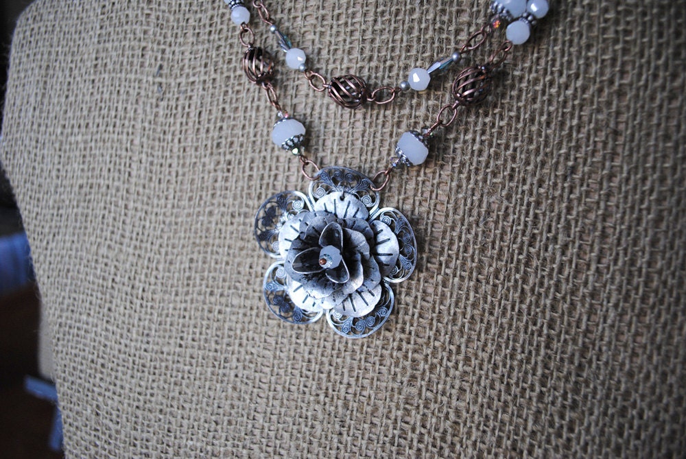 Romantic Rose Necklace