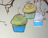 40 Custom CUPCAKES - Wedding Party Favors in Your Glass Choices