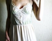 caramel dipped - vintage 60s revived gorgeous green and natural eco friendly lace boho hippie maxi dress small