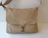 laptop messenger bag,  large vegan bag, outside pocket bag, cross body bag, beige messenger bag , over the shoulder bag,