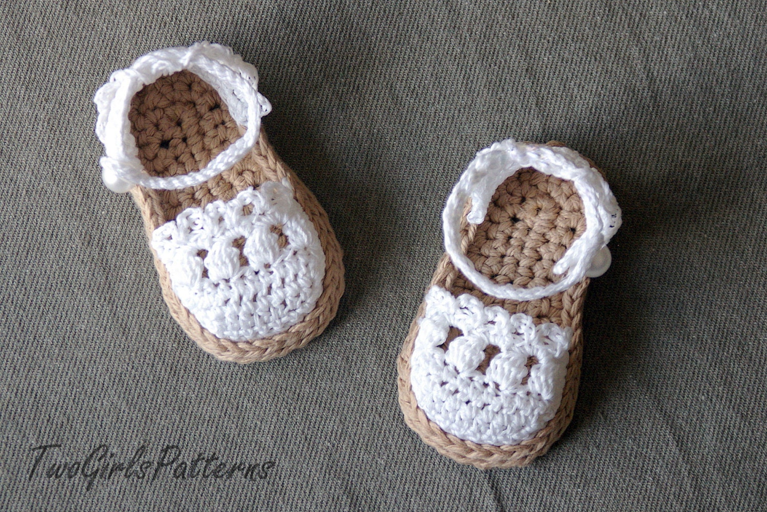 Crochet Pattern for Baby Espadrille Sandals by TwoGirlsPatterns