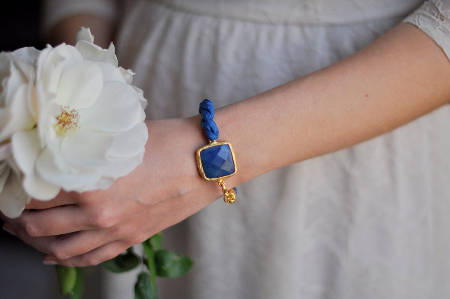 valentine day jewelry light large stone gemstone handmade bracelet gold bright  NAVY BLUE garnet red natural silk israel jewelry