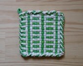 Green and White Vintage Pattern Woven Cotton Loop Loom Potholder Colorful Kitchen Farmhouse Style
