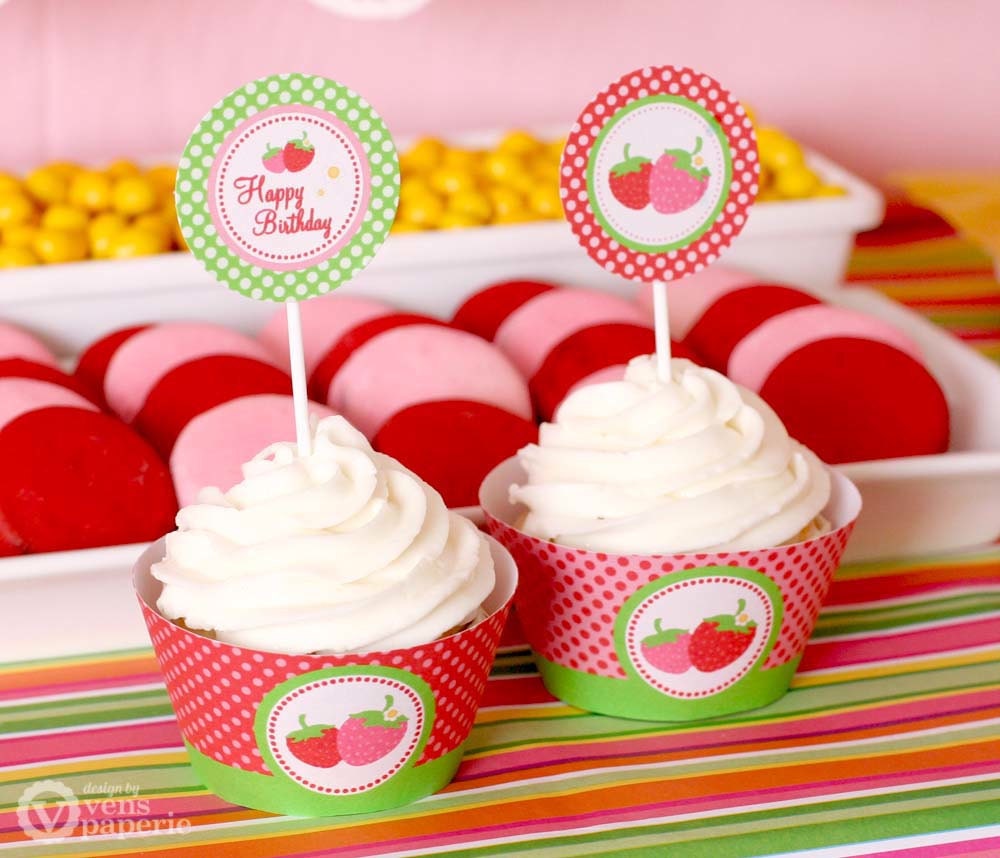 Red Pink Berry Strawberry Birthday Party - DIY PRINTABLE Party Circle and Wrappers - Instant Download - PS803CA1d