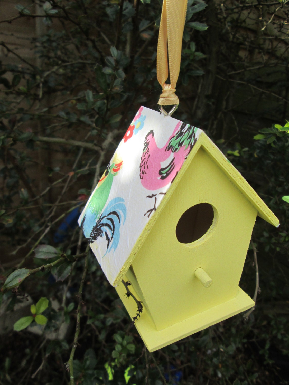 Decoupage Easter Cath Kidston bird house/ bird box Shabby chic  Decoration - EASTER GIFT -shabby chic - unique gift