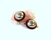 HANDMADE Hair Clips, Vintage Buttons, Metal Dome Buttons, Tortoise Shell Style Button, Unique Accessory