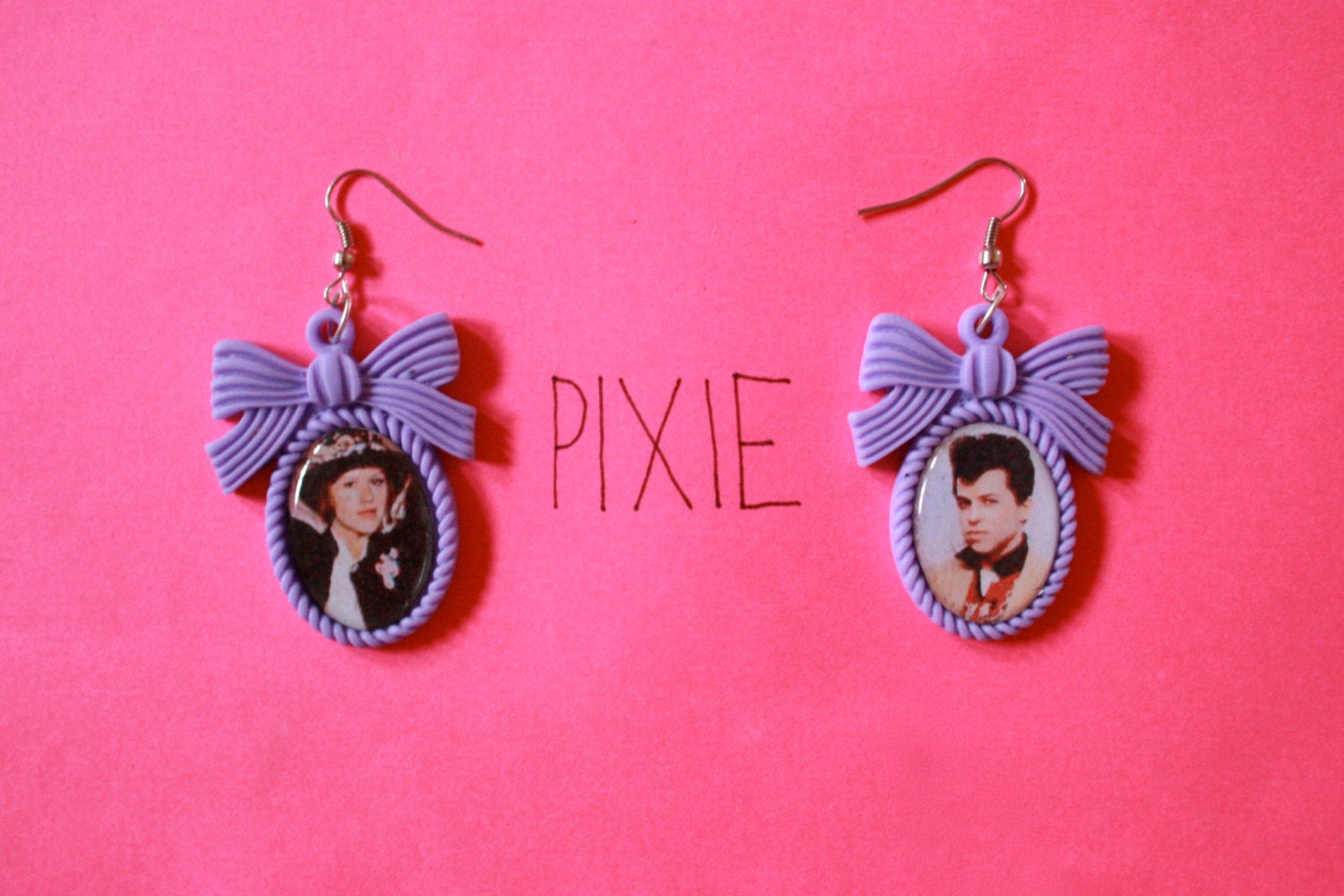 Pretty in Pink best friend couple cameo earrings - Andie and Duckie