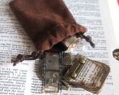 Small bag full of steampunk curios