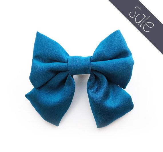 the Lady's Bow - cat bow, small dog bow, pet bow, collar bow, cat collar bow, dog collar bow, small bow