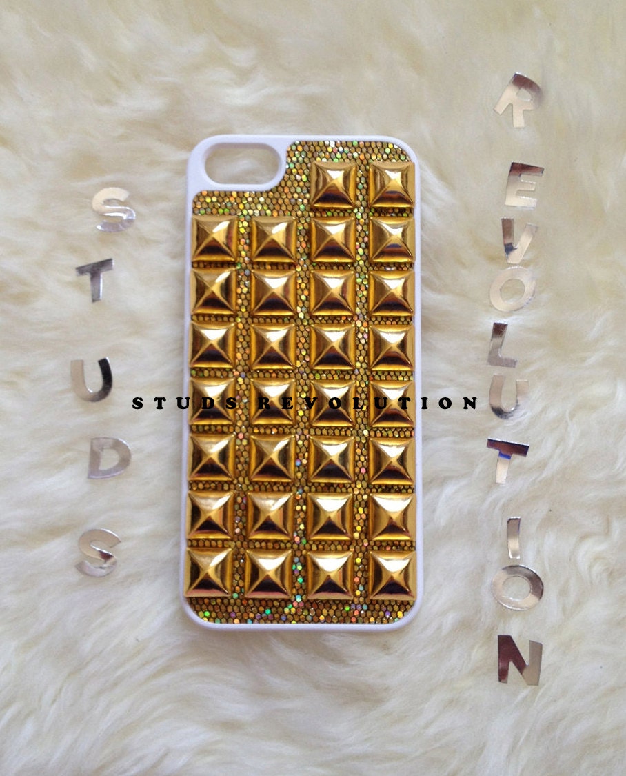 STUDDED CUSTOM  iPhone5 covers- for iPhone 5 cover,studded hard iPhone 5 cases,studs revolution 