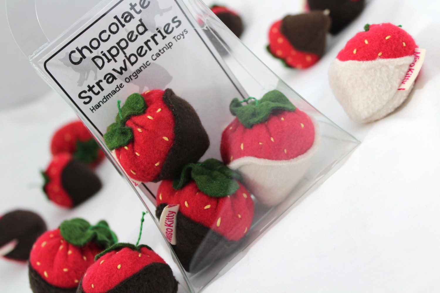 Cat Toy Catnip Strawberries set of 3