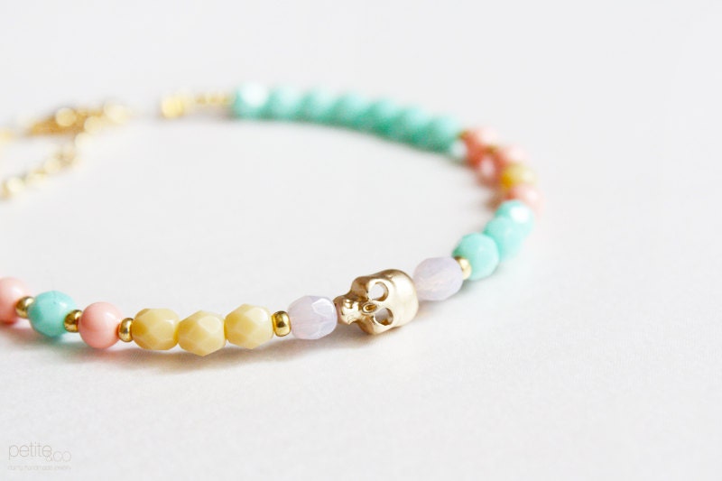 candy skull bracelet - color pop beaded friendship bracelet/dainty jewelry - gold, coral, mint and cream