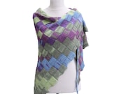Hand knit shawl, triangular shawl, shawl entrelac, technique Entrelac, knit scarf, spring modern clothing, for sensitive skin- multicolor - KFbyMalgorzataDrozd