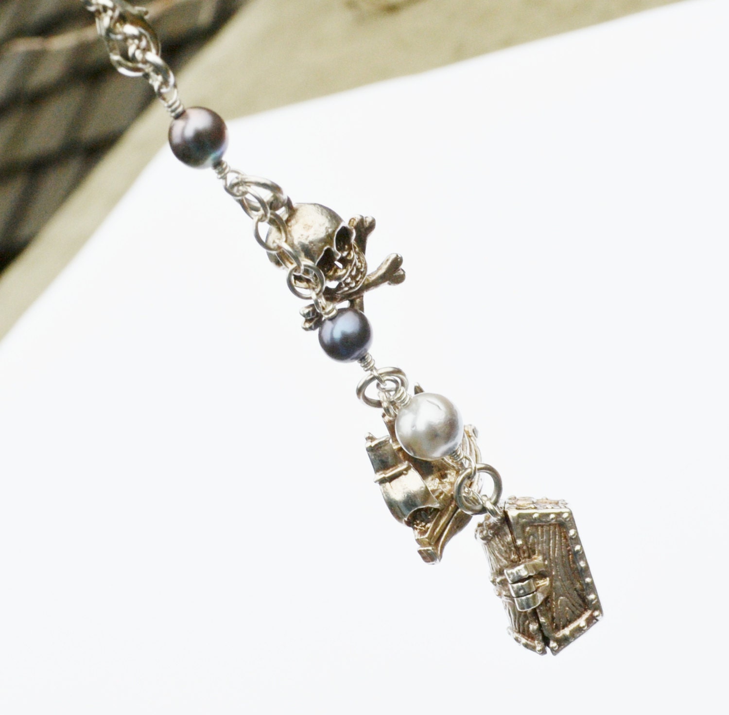 Vintage Pirate Charms Black Pearl Lariat Necklace