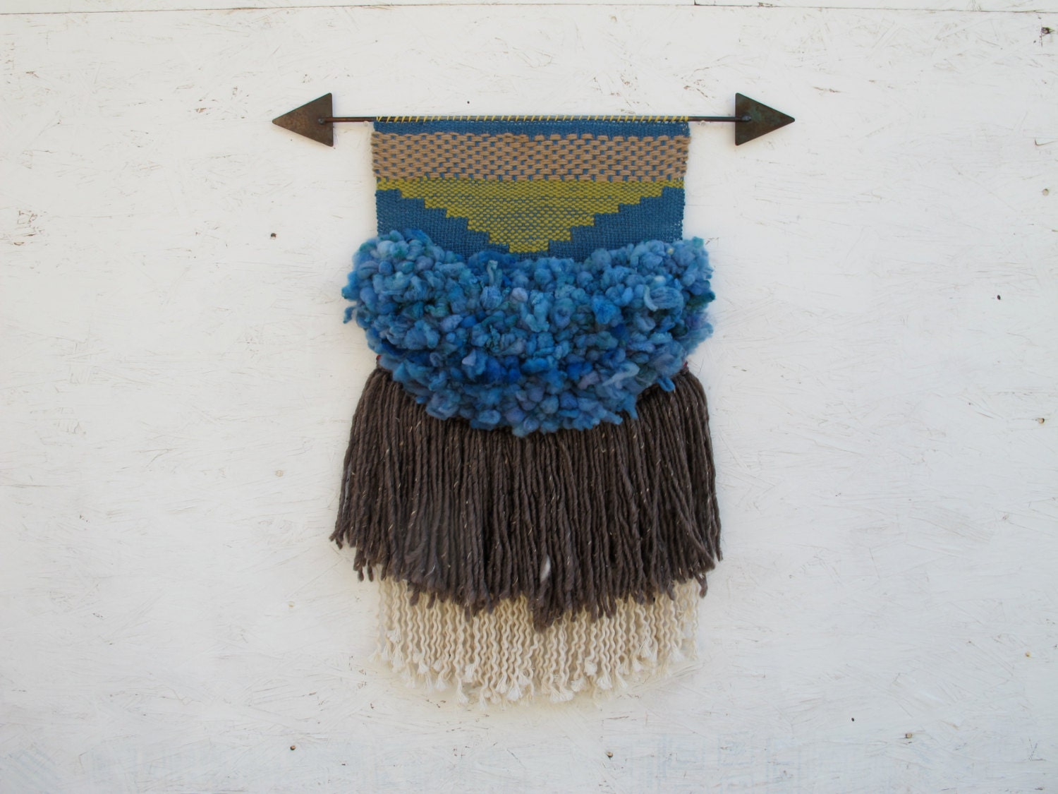 Blue Puffer Weaving