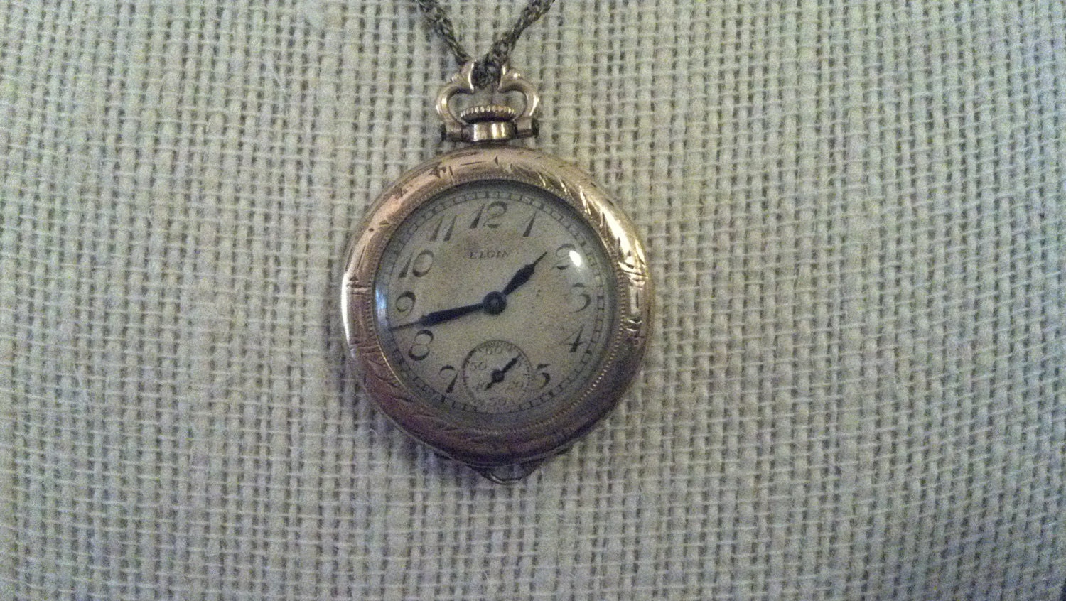 Vintage Elgin c. 1923 Ladies Pocket Watch Pendant