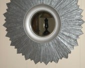 Elegant Modern Sunburst Mirror