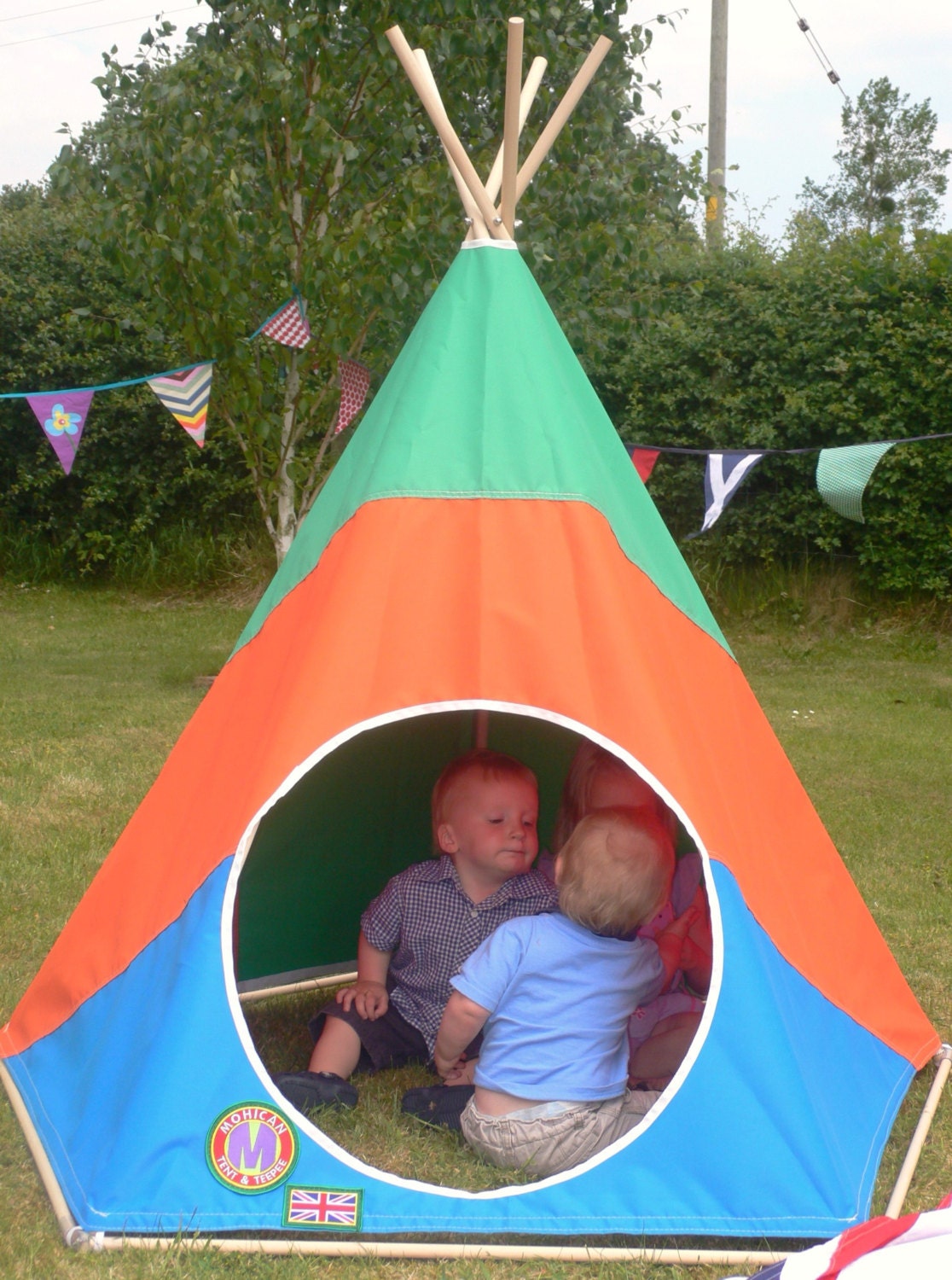 Fabulous Indoor / Outdoor Children's Stripy Teepee / Play Tent - Hand Made in UK