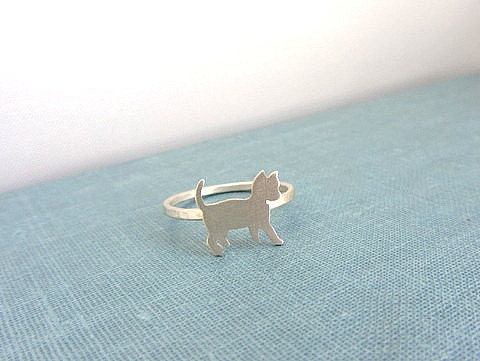 Sterling silver cat ring - Animal pet ring.