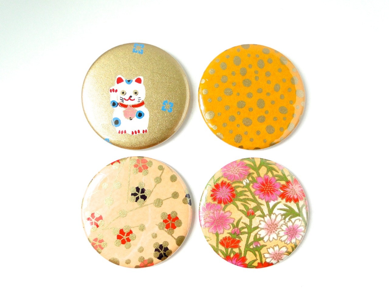 Pocket Mirror, Maneki Neko, Retro, Japanese Paper, Cherry Blossoms, Wedding or Party favor, Bridesmaids gift, Birthday, Gift under 10