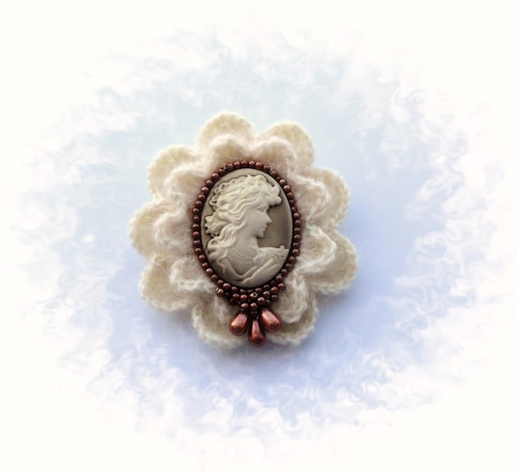 Cameo Brooch - Victorian Young Lady Cameo Brooch Pin - Unique Gift