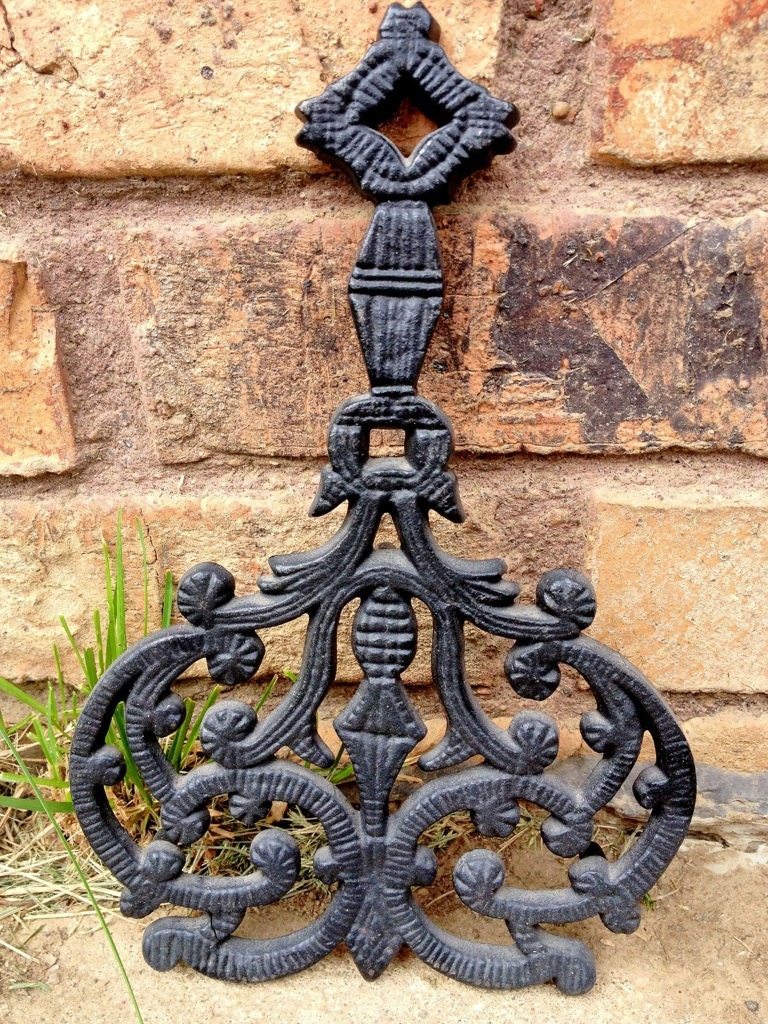 Antique Trivet Cast Iron Home Decor Vintage Decor by 2RendyVintage