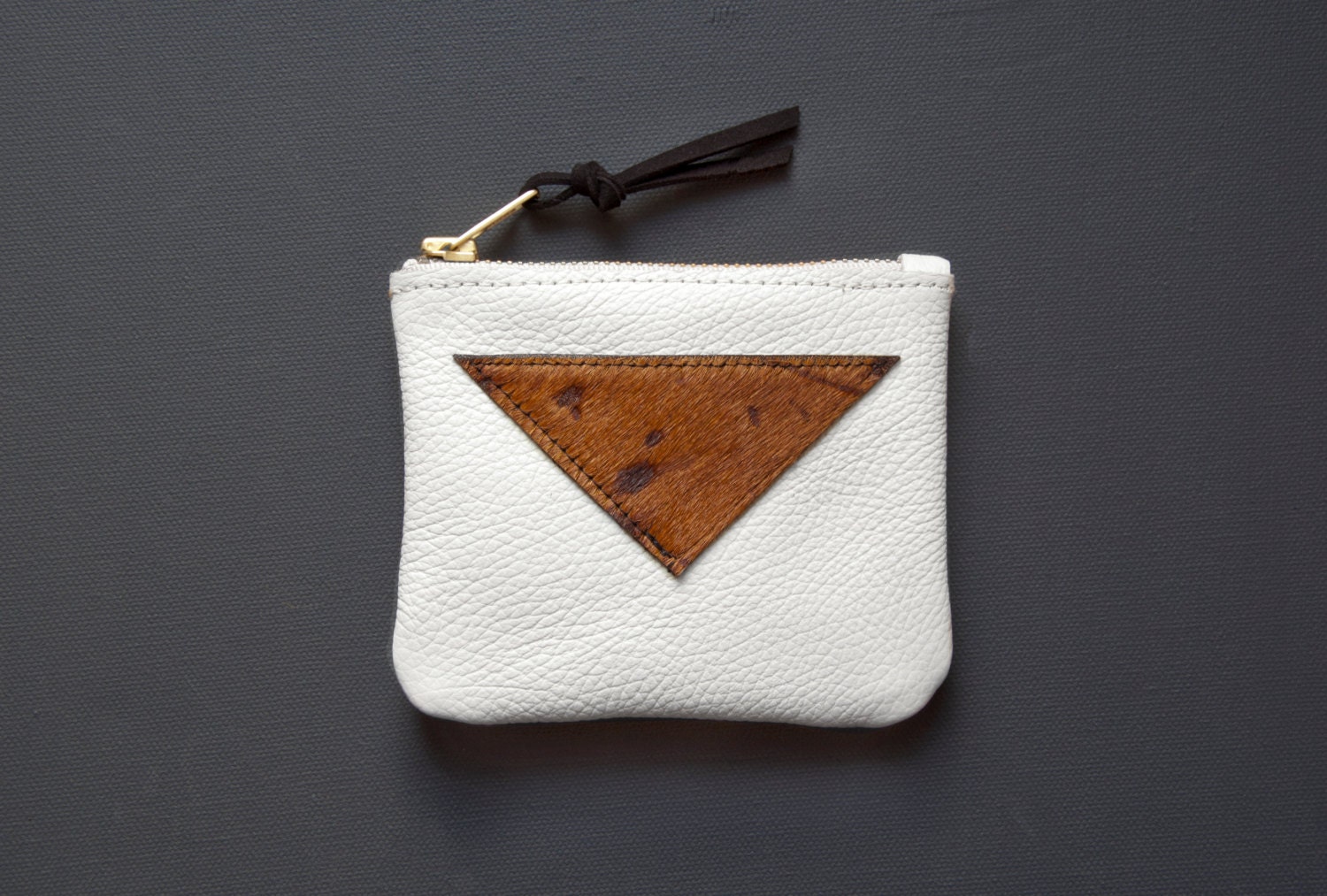 DOVE Grey Leather Change Purse. Small Leather Wallet. Pastel Leather Wallet