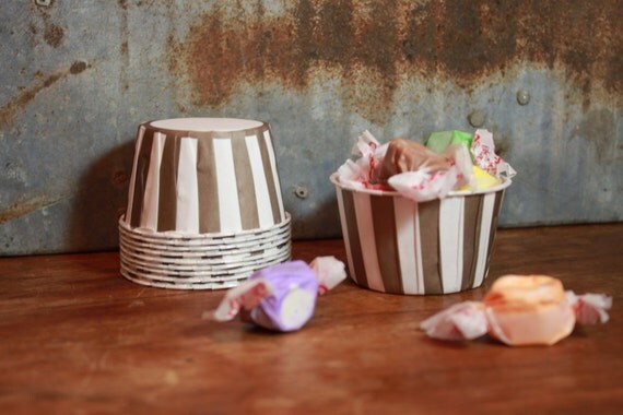 12 Brown and White Stripes Baking Cups -- Paper Nut Cups -- Large 3.5oz Il_570xn