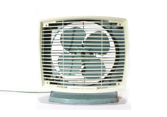 Items similar to Vintage Blue GE Electric Box Fan on Etsy