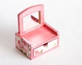 Romantic Jewelry Chest, Decoupage Mirrored Chest of Drawers, Rustic Shabby chic Floral swirls, Pink Roses ohtteam - BeauMiracle Romantic Jewelry Chest, Decoupage Mirrored Chest of Drawers, Rustic Shabby chic Floral swirls, Pink Roses ohtteam - BeauMiracle