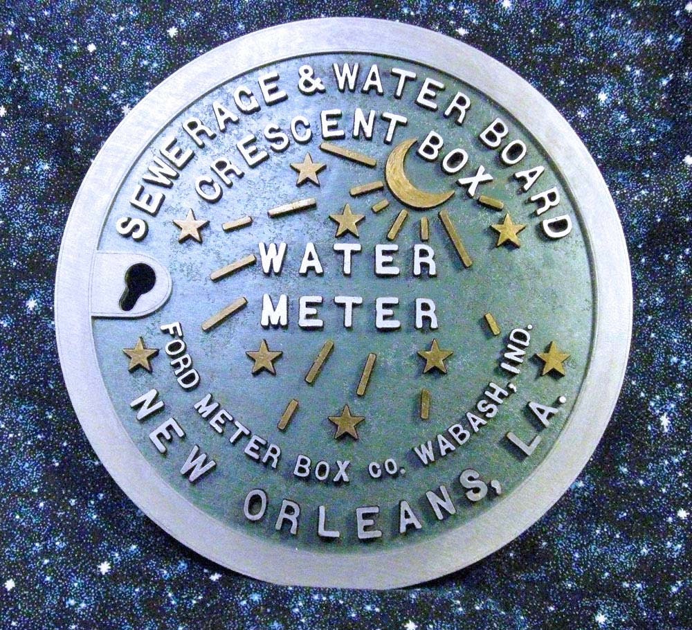 New Orleans Water Meter Box Cover Wood Painted by evetaitcreations