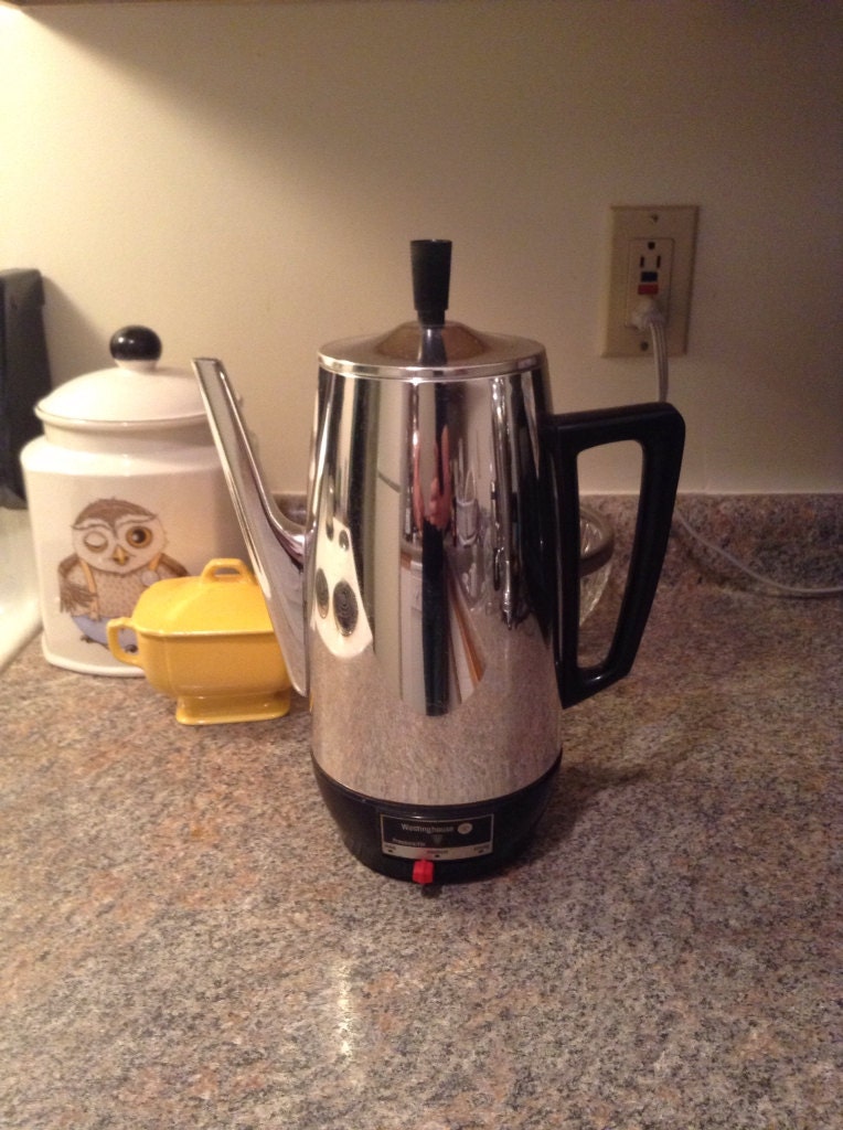 VIntage 1960s Westinghouse Pressure-Flo Model HP73-2 Percolator Coffee Pot