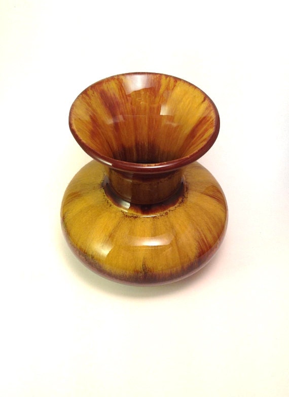 1970's Blue Mountain Harvest Gold Pottery Vase by ValintheValley