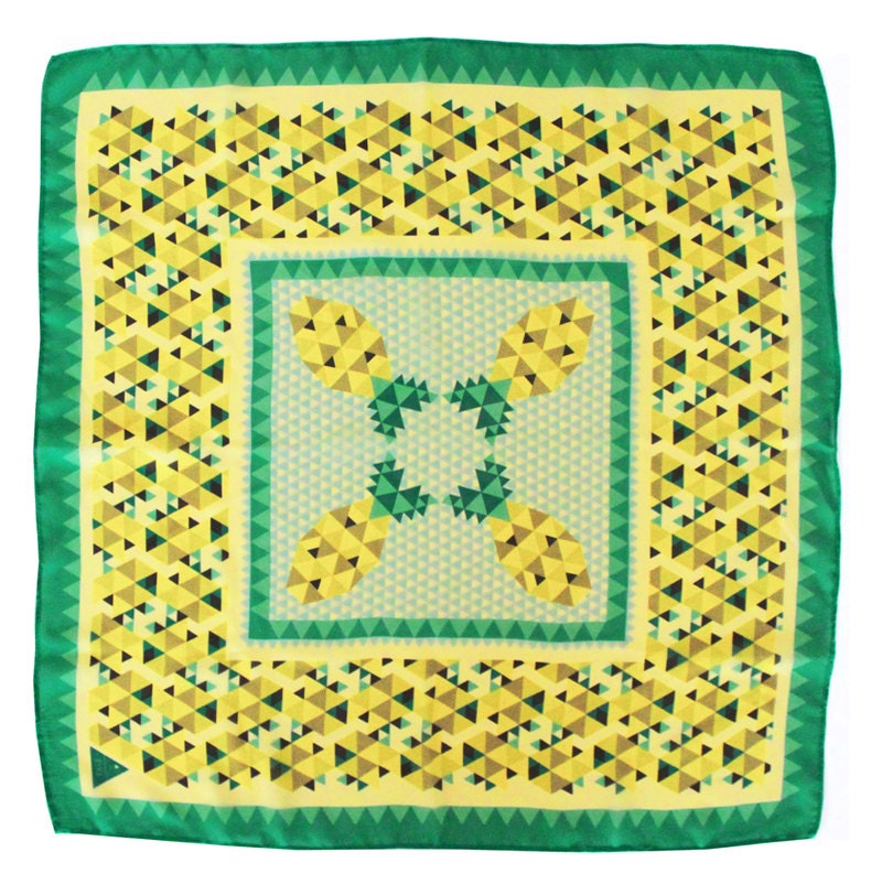 PINEAPPLE SCARF