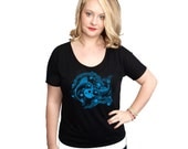 Two Fish Bella Flowy Simple T-shirt