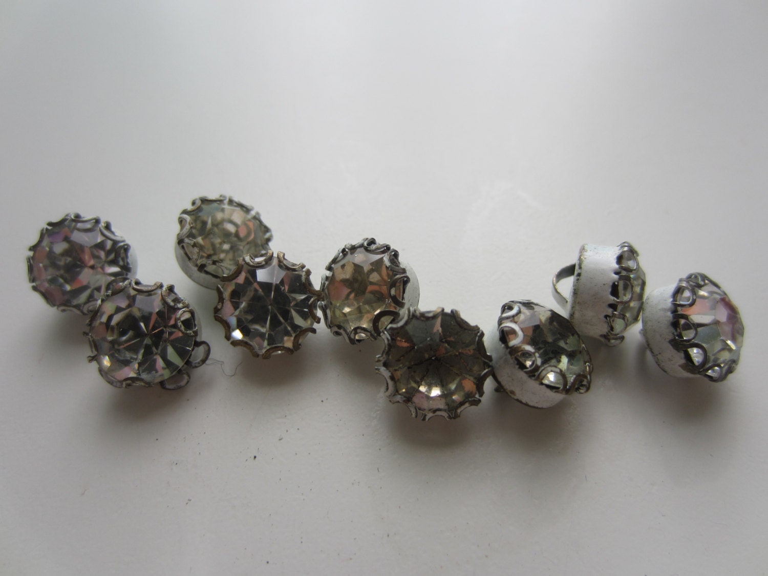 Vintage Buttons- Shabby chic lot of 9 small rhinestone center, antique and white metal finish (6986)