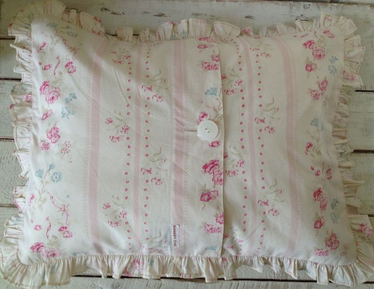 Shabby Chic Pillow Envelope Pillow Case Ivory by sewbeautiful2