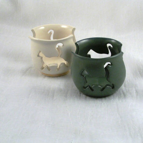 Ceramic Cat Sponge Holder MADE TO ORDER by ClaycrazyPottery