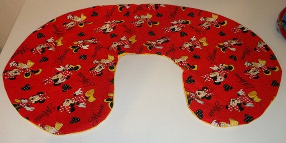 minnie mouse boppy