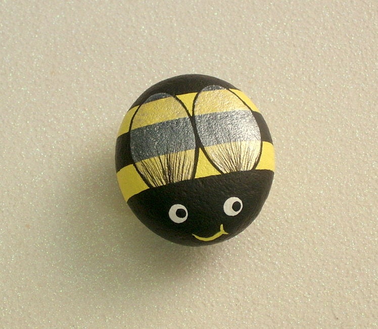 Bumble Bee, painted rocks, yellow, summer, honey bee, whimsical, country kitchen decor, gift for gardener, paperweight, Rockartiste