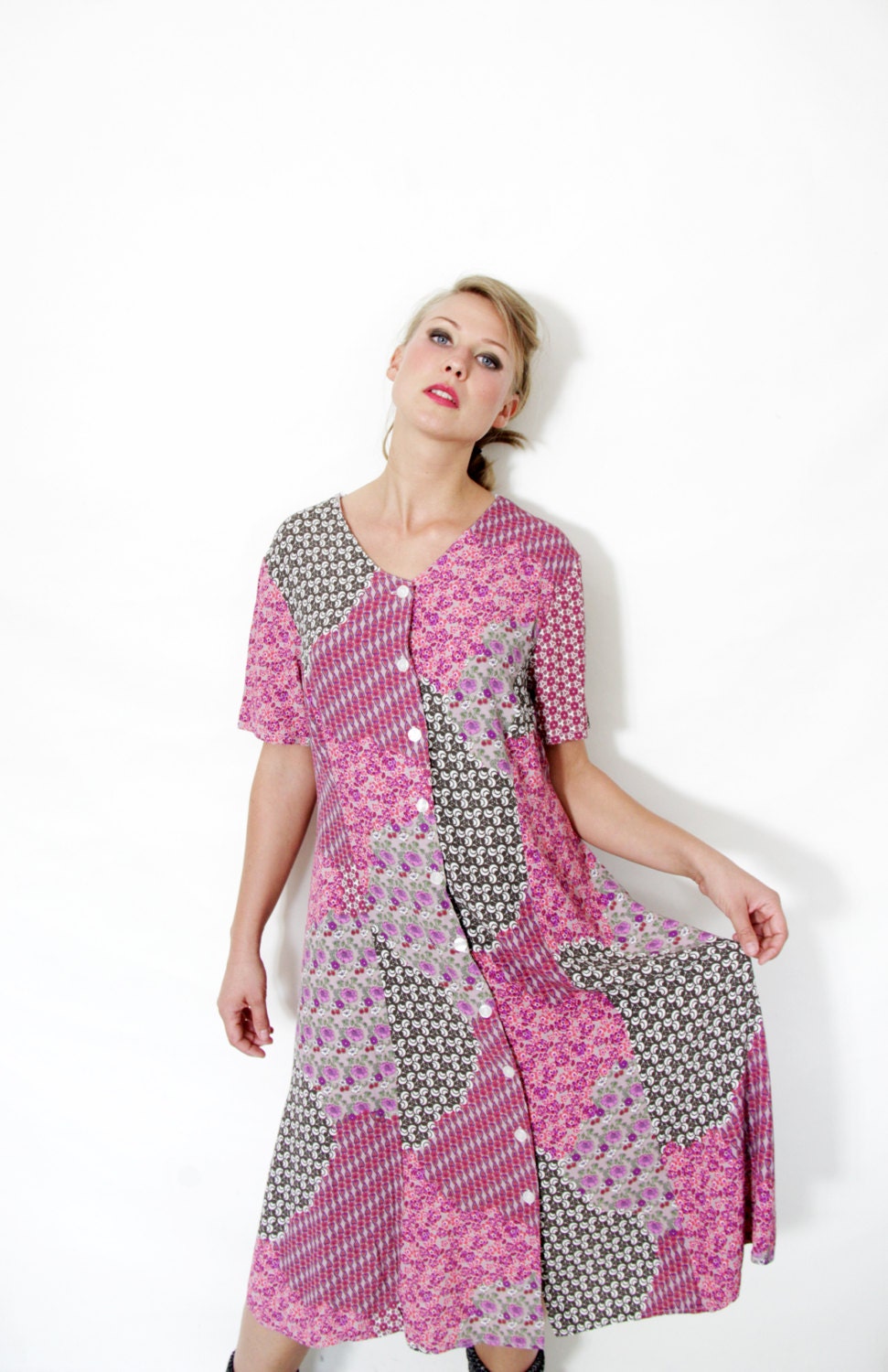 Vintage dress / mixed print floral button up dress / size L