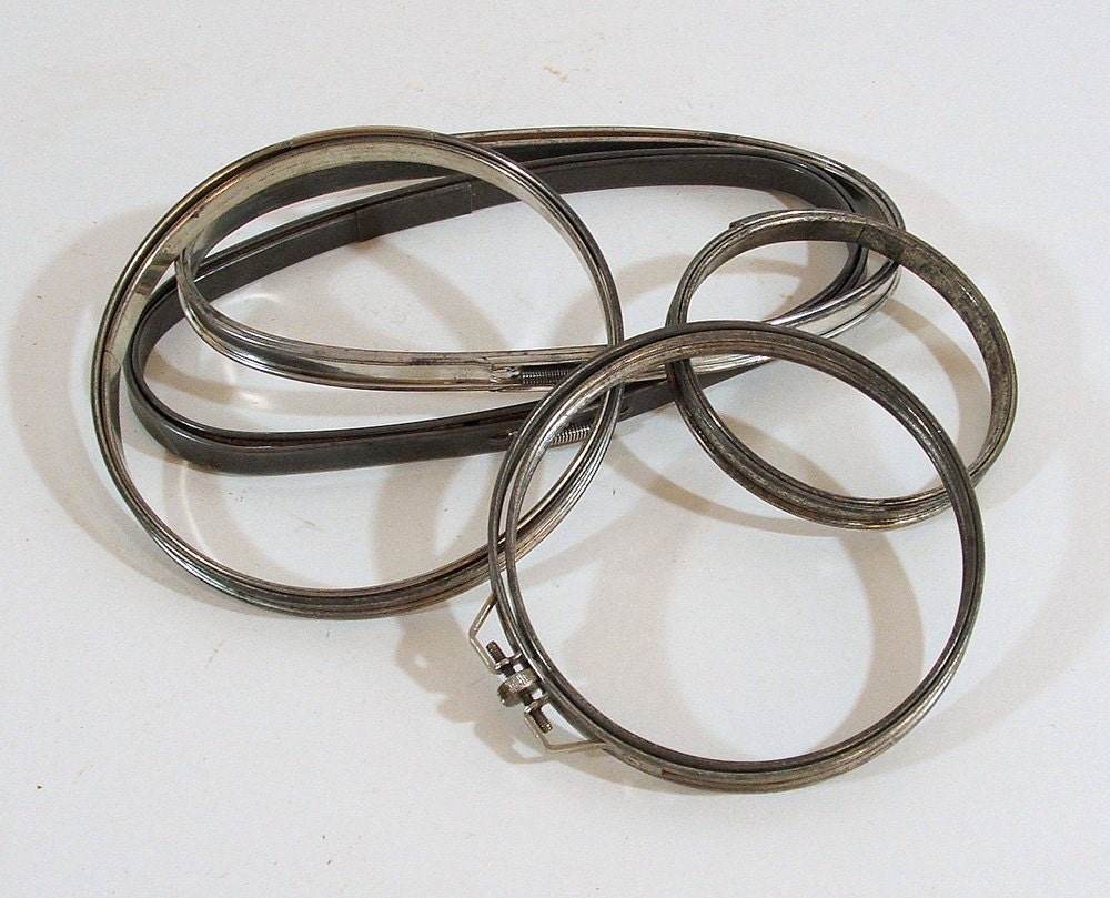 Vintage Embroidery Hoops Metal Hoops Collection of by TagSaleFinds