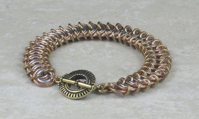Tri-Tone Vertebrae Chainmaille Bracelet