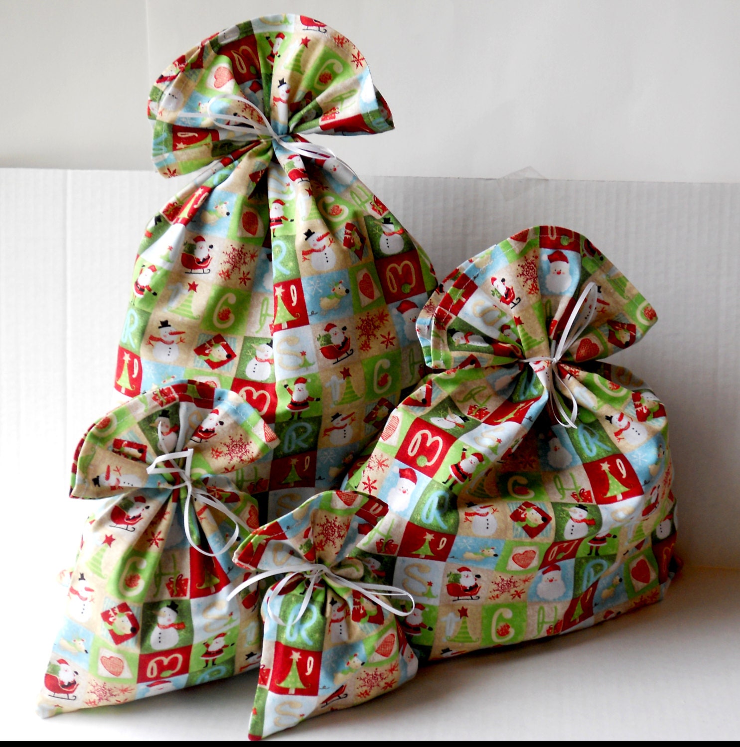 Set of FOUR Fabric Christmas Gift Bags - Reusable - Eco Friendly ...