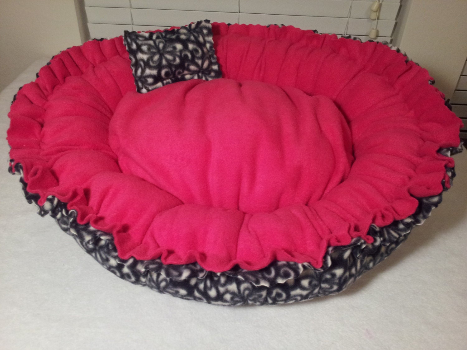 Handcrafted fleece pet bed