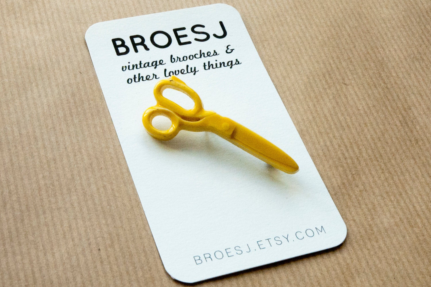Vintage Scissor Brooch Yellow Plastic Retro Pin