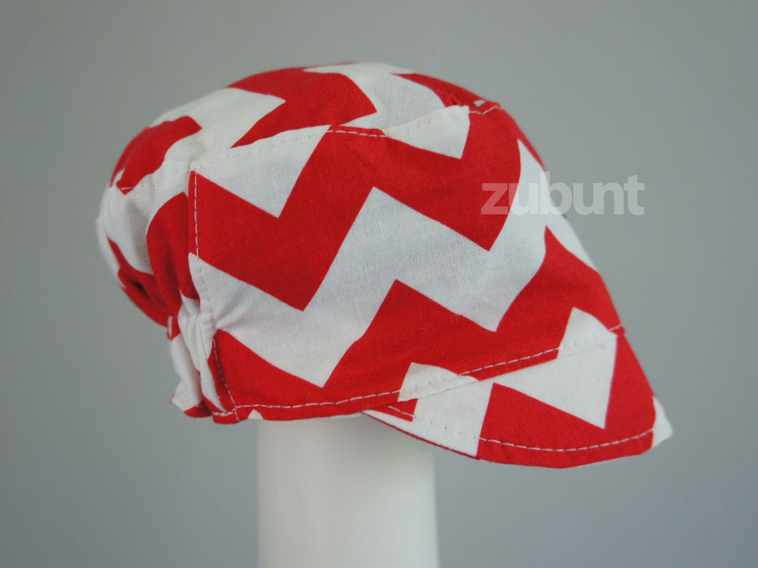 Red chevron summer hat for boys and girl size S - zubunt